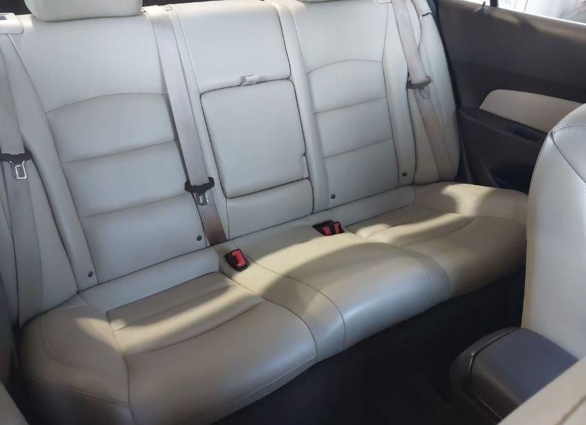 Photo 8 of 2013 Chevrolet Cruze 2LT AUTO (VIN 1G1PE5SB5D7137128)