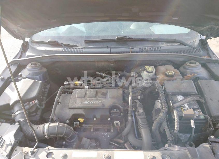 Photo 10 of 2013 Chevrolet Cruze 2LT AUTO (VIN 1G1PE5SB5D7224222)