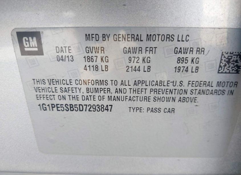 Photo 9 of 2013 Chevrolet Cruze (VIN 1G1PE5SB5D7293847)