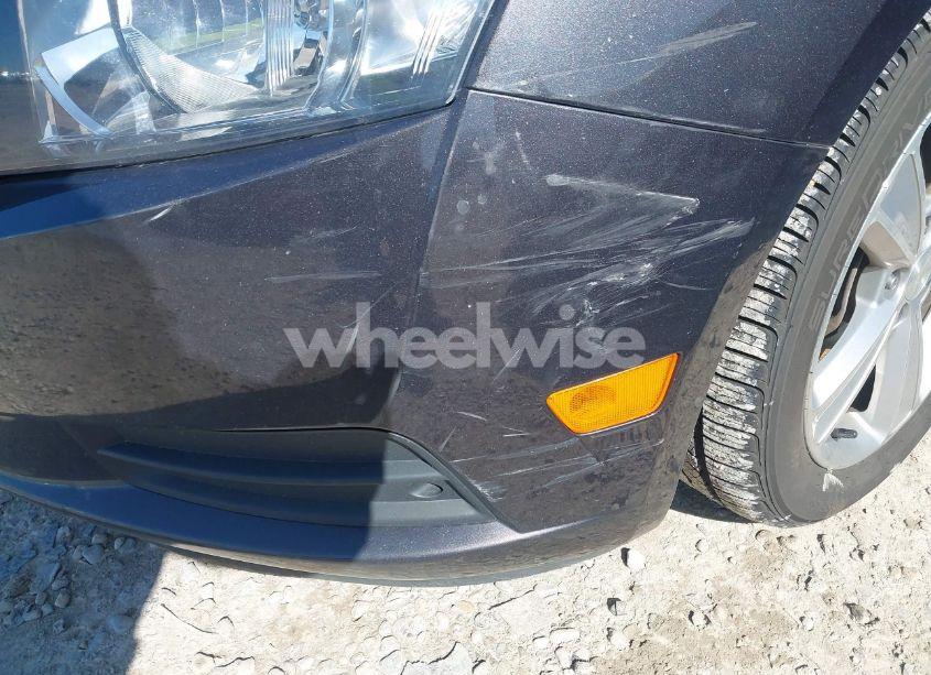 Photo 12 of 2013 Chevrolet Cruze 2LT AUTO (VIN 1G1PE5SB5D7319508)