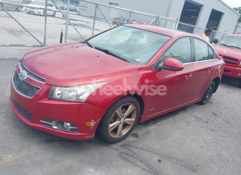 Photo 2 of 2014 Chevrolet Cruze 2LT AUTO (VIN 1G1PE5SB5E7320031)