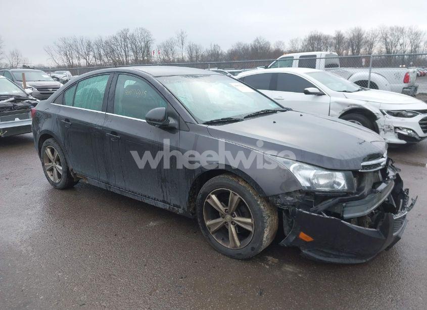 2014 Chevrolet Cruze 2LT AUTO (VIN 1G1PE5SB5E7395943) main photo