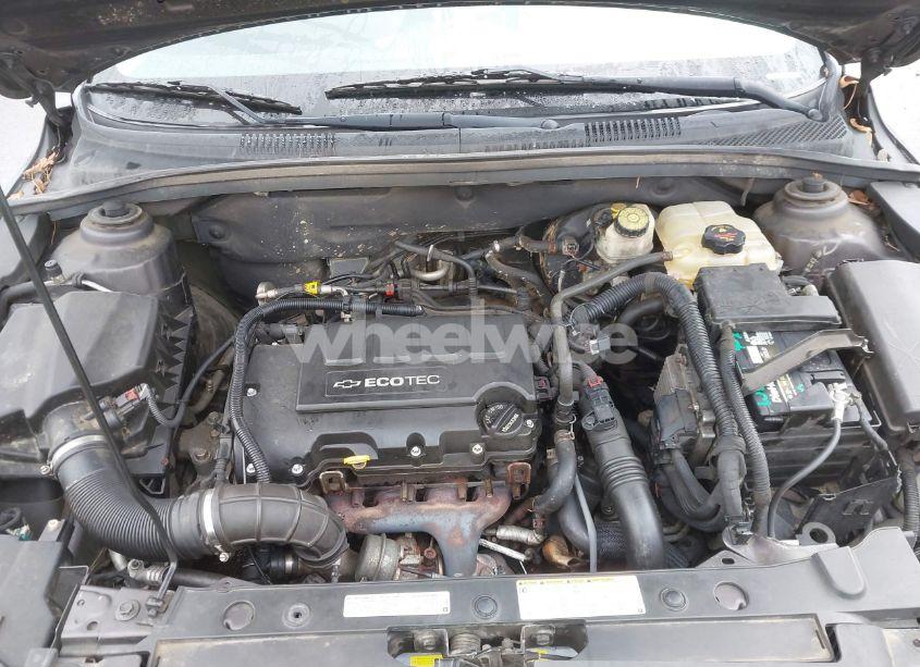 Photo 10 of 2014 Chevrolet Cruze 2LT AUTO (VIN 1G1PE5SB5E7395943)