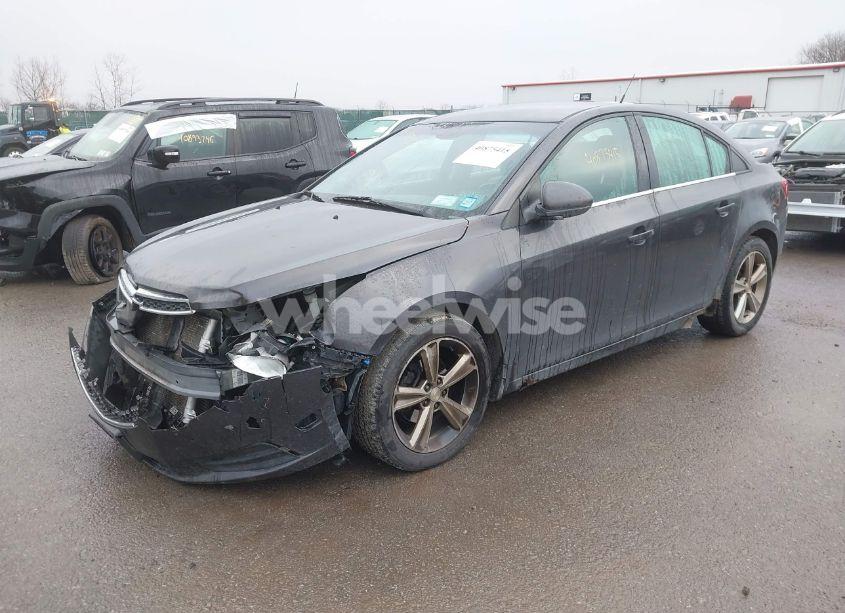 Photo 2 of 2014 Chevrolet Cruze 2LT AUTO (VIN 1G1PE5SB5E7395943)