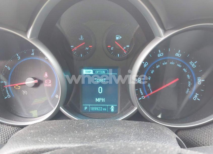 Photo 7 of 2014 Chevrolet Cruze 2LT AUTO (VIN 1G1PE5SB5E7395943)