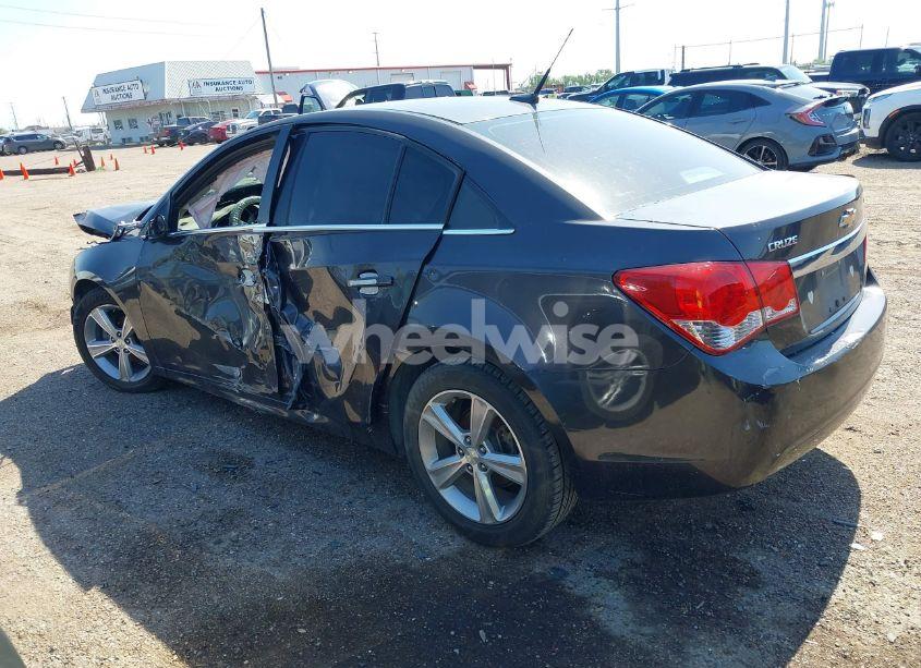 Photo 3 of 2014 Chevrolet Cruze 2LT AUTO (VIN 1G1PE5SB5E7413499)