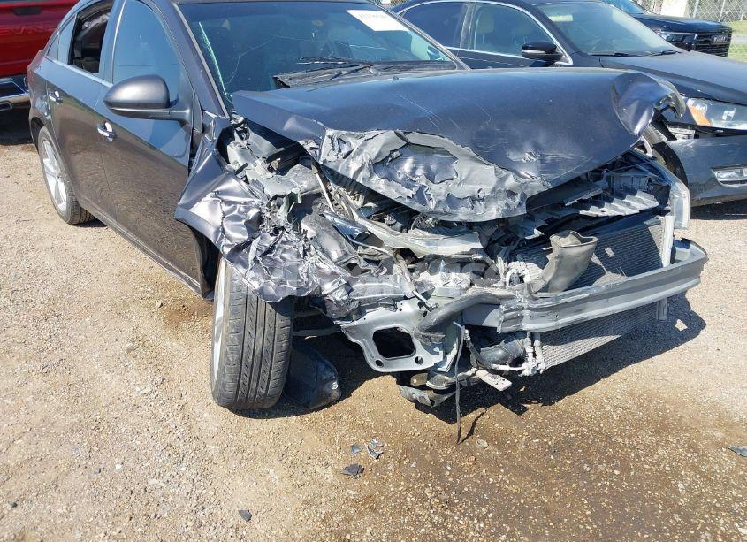 Photo 6 of 2014 Chevrolet Cruze 2LT AUTO (VIN 1G1PE5SB5E7413499)