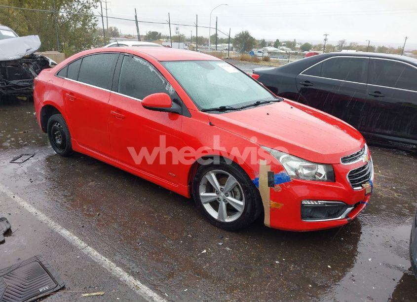 2015 Chevrolet Cruze 2LT AUTO (VIN 1G1PE5SB5F7120204) main photo