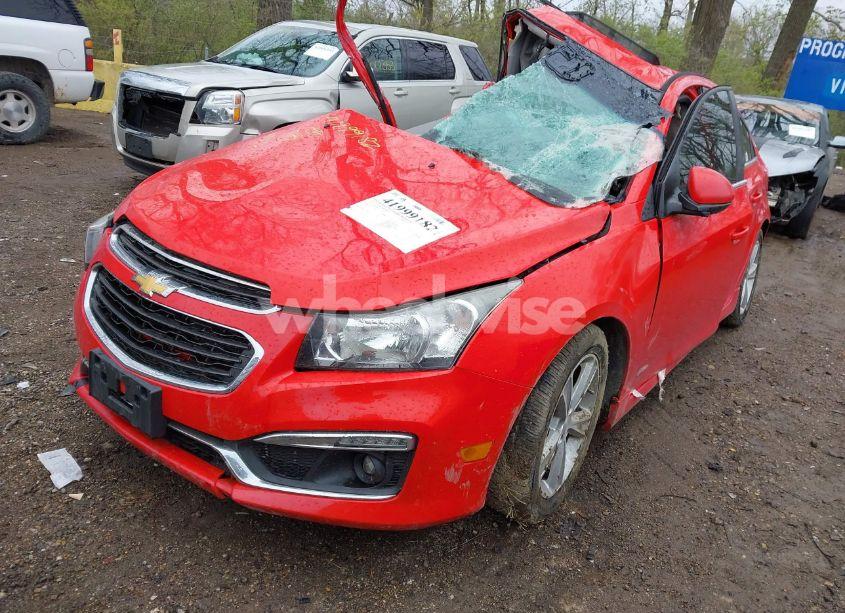 Photo 2 of 2015 Chevrolet Cruze 2LT AUTO (VIN 1G1PE5SB5F7132563)