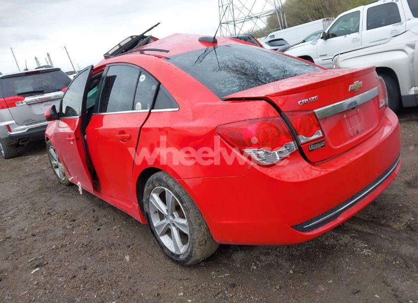 Photo 3 of 2015 Chevrolet Cruze 2LT AUTO (VIN 1G1PE5SB5F7132563)