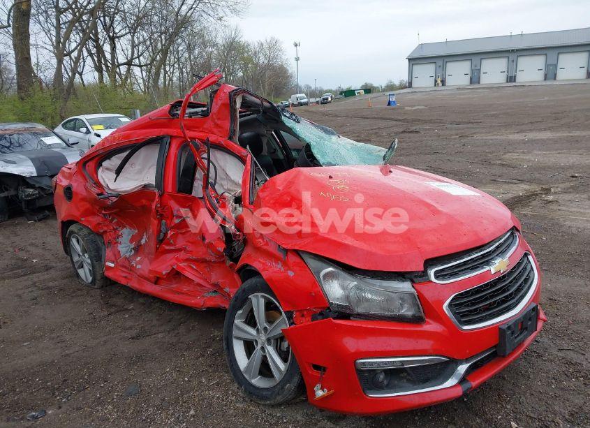Photo 6 of 2015 Chevrolet Cruze 2LT AUTO (VIN 1G1PE5SB5F7132563)