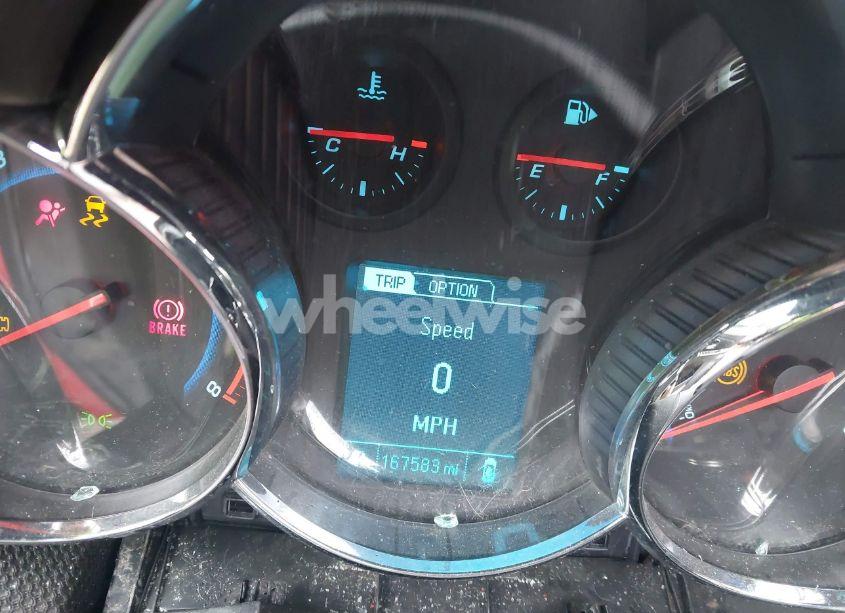 Photo 7 of 2015 Chevrolet Cruze 2LT AUTO (VIN 1G1PE5SB5F7132563)