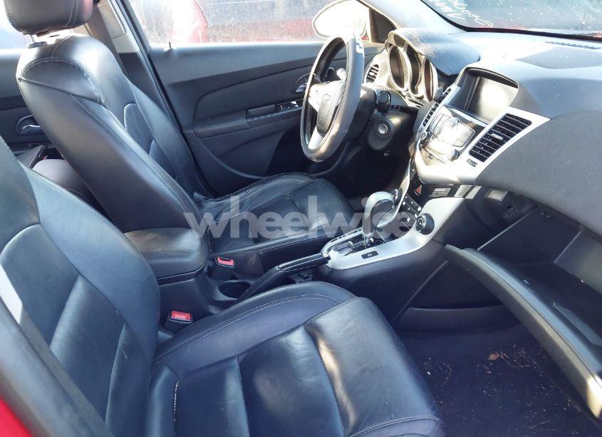 Photo 5 of 2015 Chevrolet Cruze 2LT AUTO (VIN 1G1PE5SB5F7146415)