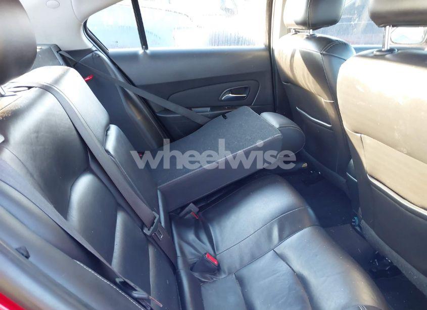 Photo 8 of 2015 Chevrolet Cruze 2LT AUTO (VIN 1G1PE5SB5F7146415)