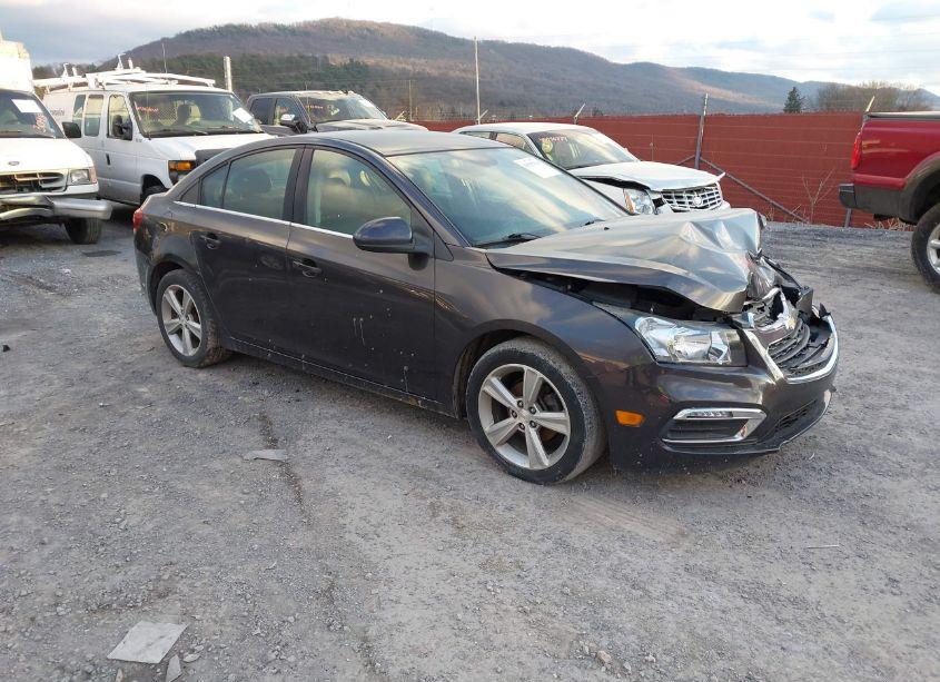 2015 Chevrolet Cruze 2LT AUTO (VIN 1G1PE5SB5F7164669) main photo