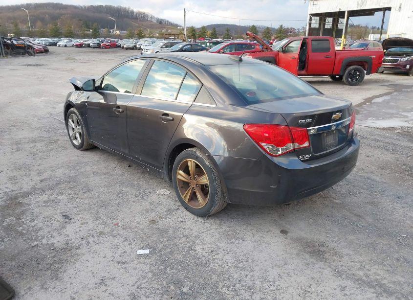 Photo 3 of 2015 Chevrolet Cruze 2LT AUTO (VIN 1G1PE5SB5F7164669)