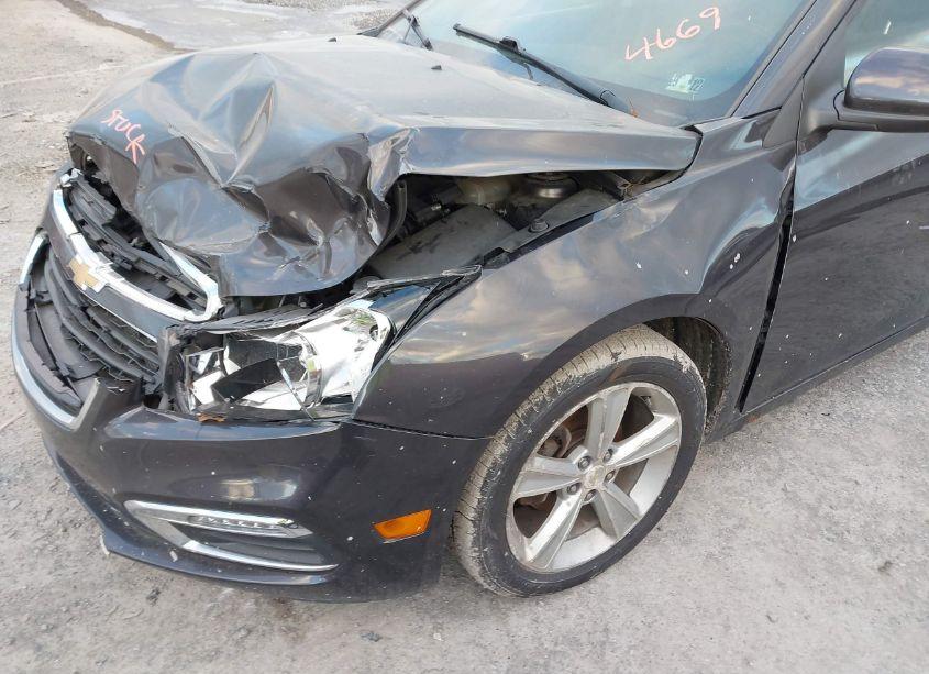 Photo 6 of 2015 Chevrolet Cruze 2LT AUTO (VIN 1G1PE5SB5F7164669)