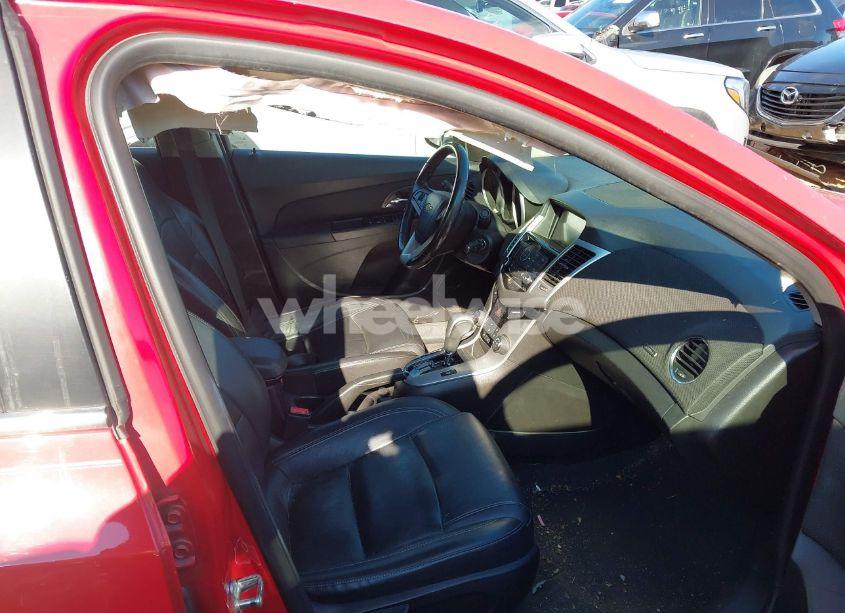 Photo 5 of 2015 Chevrolet Cruze 2LT AUTO (VIN 1G1PE5SB5F7193685)