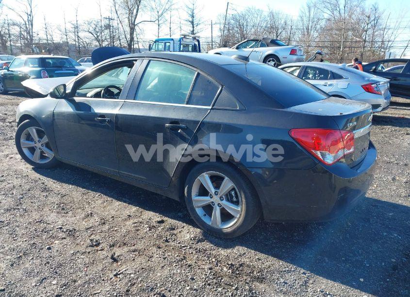 Photo 3 of 2015 Chevrolet Cruze 2LT AUTO (VIN 1G1PE5SB5F7195520)