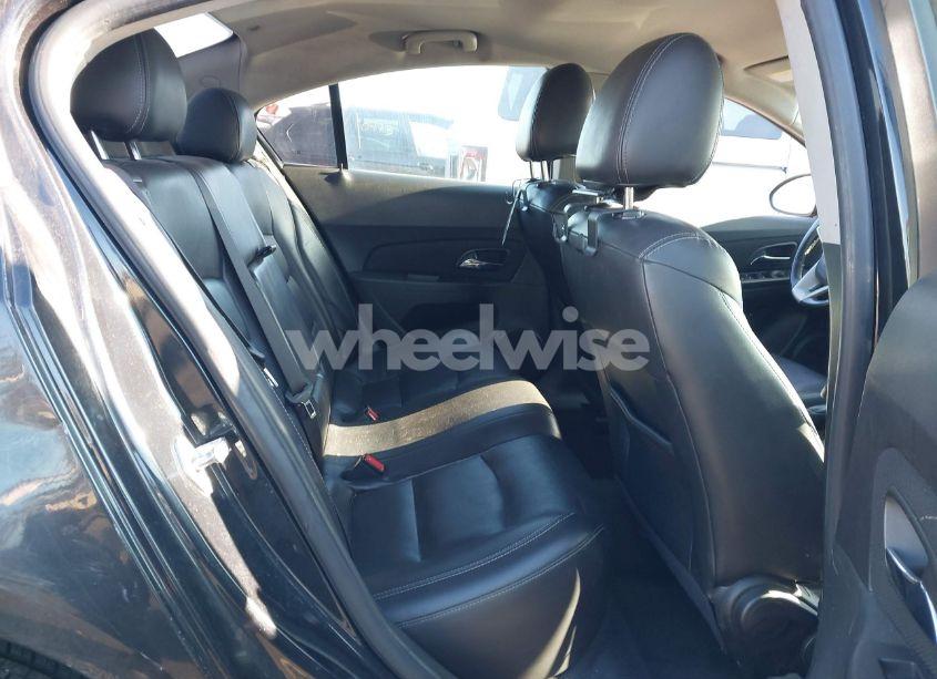 Photo 8 of 2015 Chevrolet Cruze 2LT AUTO (VIN 1G1PE5SB5F7195520)