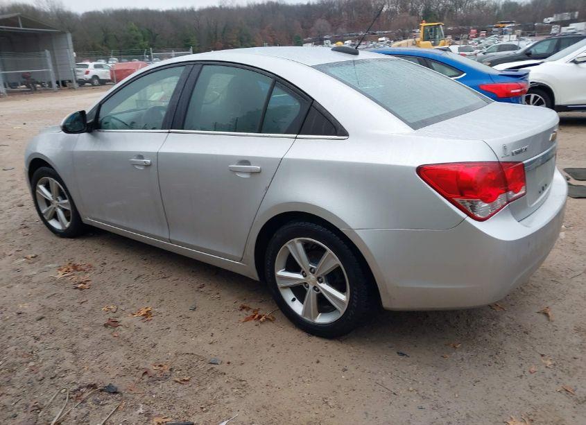 Photo 3 of 2015 Chevrolet Cruze 2LT AUTO (VIN 1G1PE5SB5F7195579)