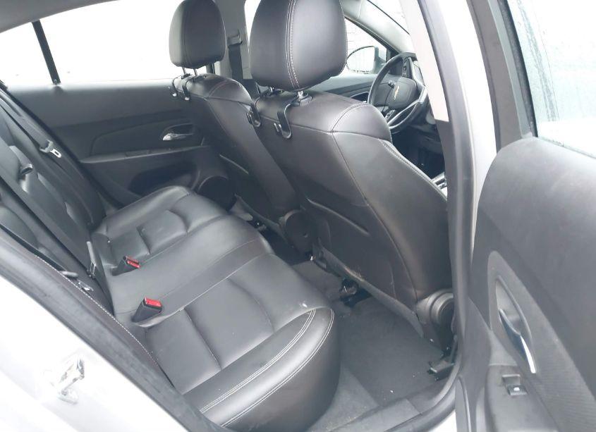 Photo 8 of 2015 Chevrolet Cruze 2LT AUTO (VIN 1G1PE5SB5F7195579)
