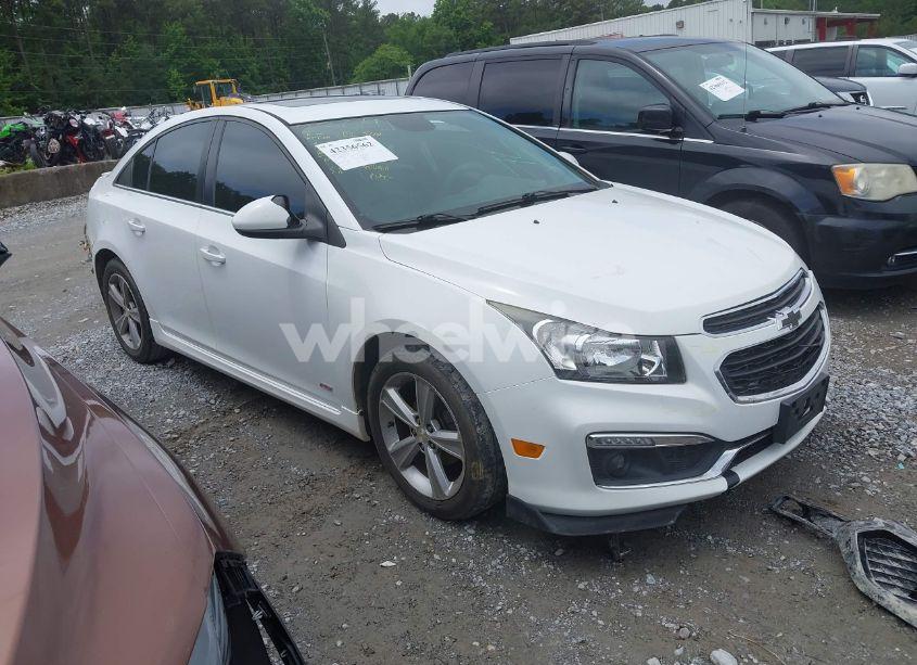 2015 Chevrolet Cruze 2LT AUTO (VIN 1G1PE5SB5F7211697) main photo