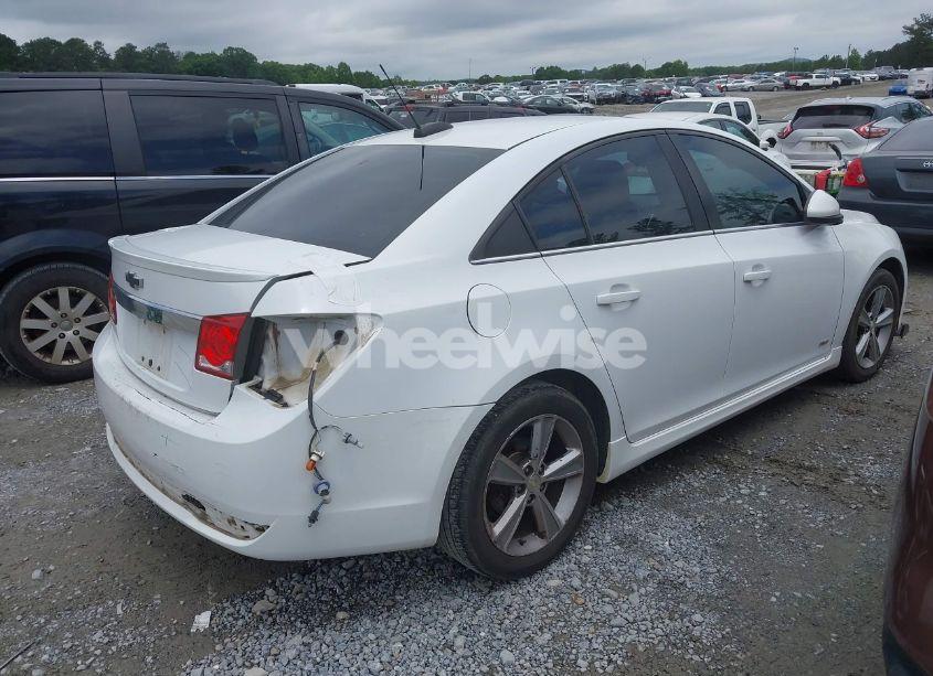 Photo 4 of 2015 Chevrolet Cruze 2LT AUTO (VIN 1G1PE5SB5F7211697)