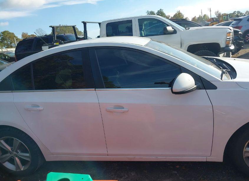 Photo 13 of 2015 Chevrolet Cruze 2LT AUTO (VIN 1G1PE5SB5F7229312)