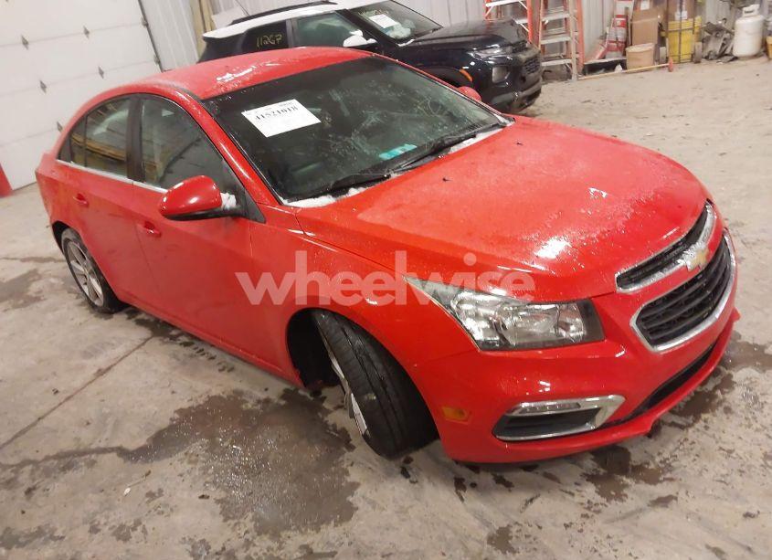 2015 Chevrolet Cruze 2LT AUTO (VIN 1G1PE5SB5F7264173) main photo