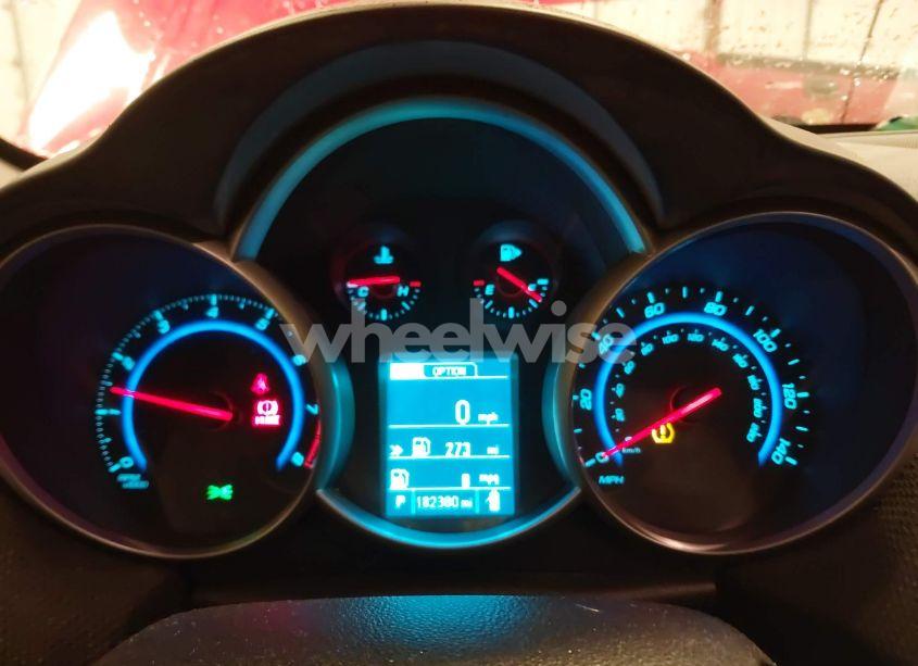 Photo 7 of 2015 Chevrolet Cruze 2LT AUTO (VIN 1G1PE5SB5F7264173)