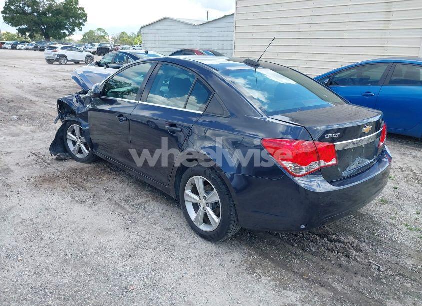 Photo 3 of 2015 Chevrolet Cruze 2LT AUTO (VIN 1G1PE5SB5F7285315)