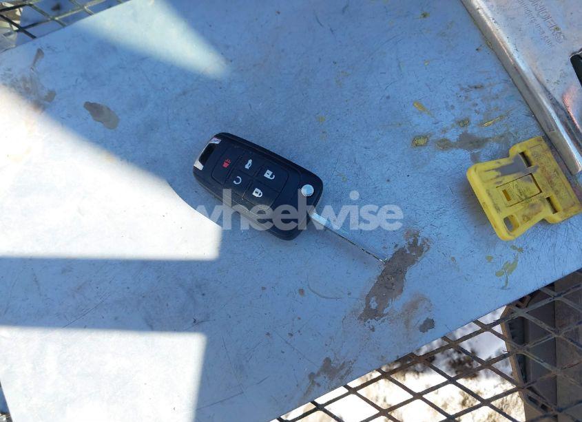 Photo 11 of 2015 Chevrolet Cruze 2LT AUTO (VIN 1G1PE5SB5F7286173)