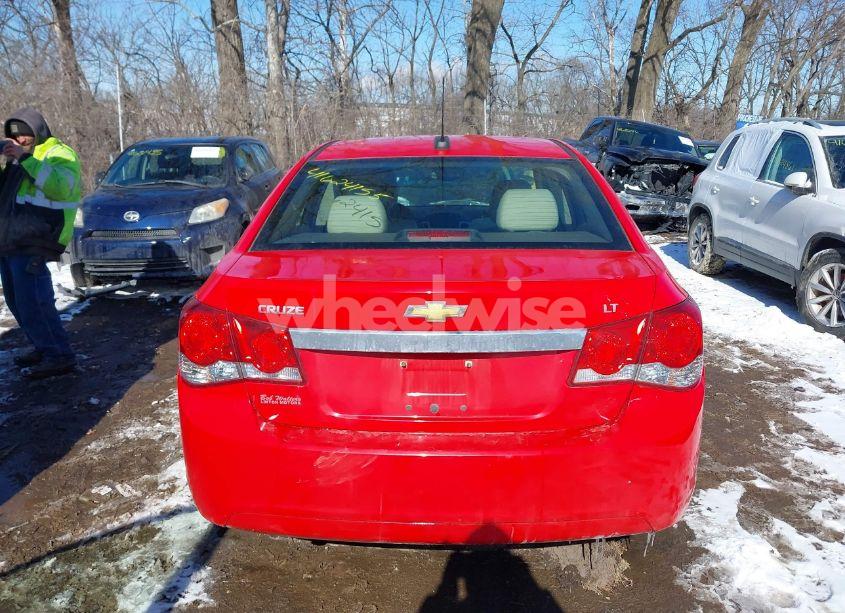 Photo 17 of 2015 Chevrolet Cruze 2LT AUTO (VIN 1G1PE5SB5F7286173)