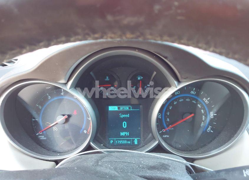 Photo 7 of 2015 Chevrolet Cruze 2LT AUTO (VIN 1G1PE5SB5F7286173)