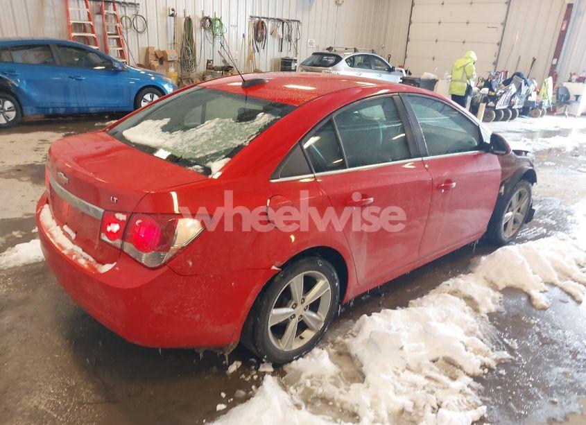 Photo 4 of 2015 Chevrolet Cruze 2LT AUTO (VIN 1G1PE5SB5F7296296)