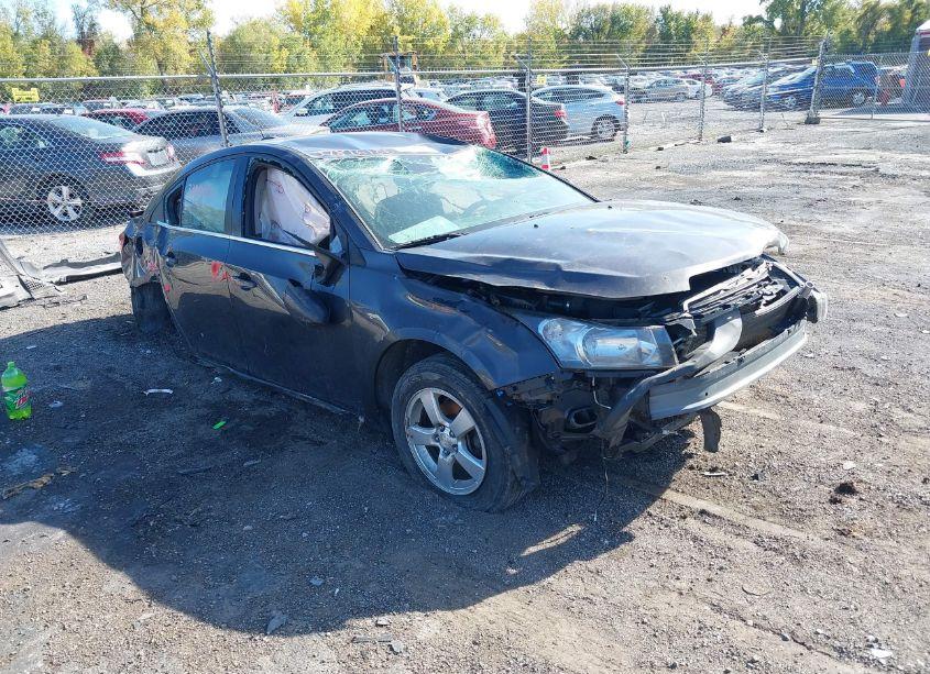 2016 Chevrolet Cruze LIMITED 1LT AUTO (VIN 1G1PE5SB5G7108782) main photo