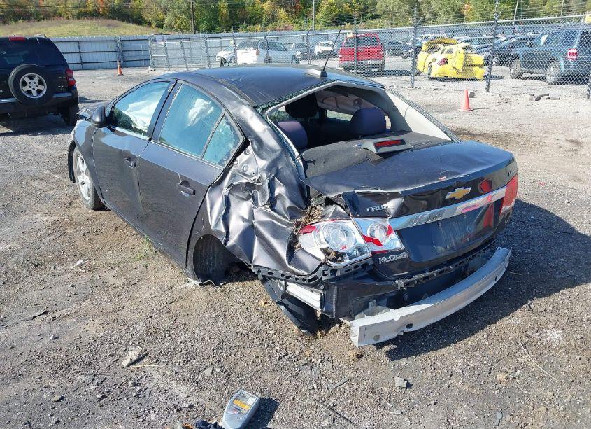 Photo 3 of 2016 Chevrolet Cruze LIMITED 1LT AUTO (VIN 1G1PE5SB5G7108782)