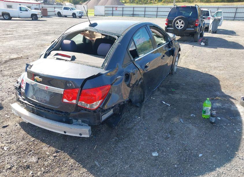 Photo 4 of 2016 Chevrolet Cruze LIMITED 1LT AUTO (VIN 1G1PE5SB5G7108782)