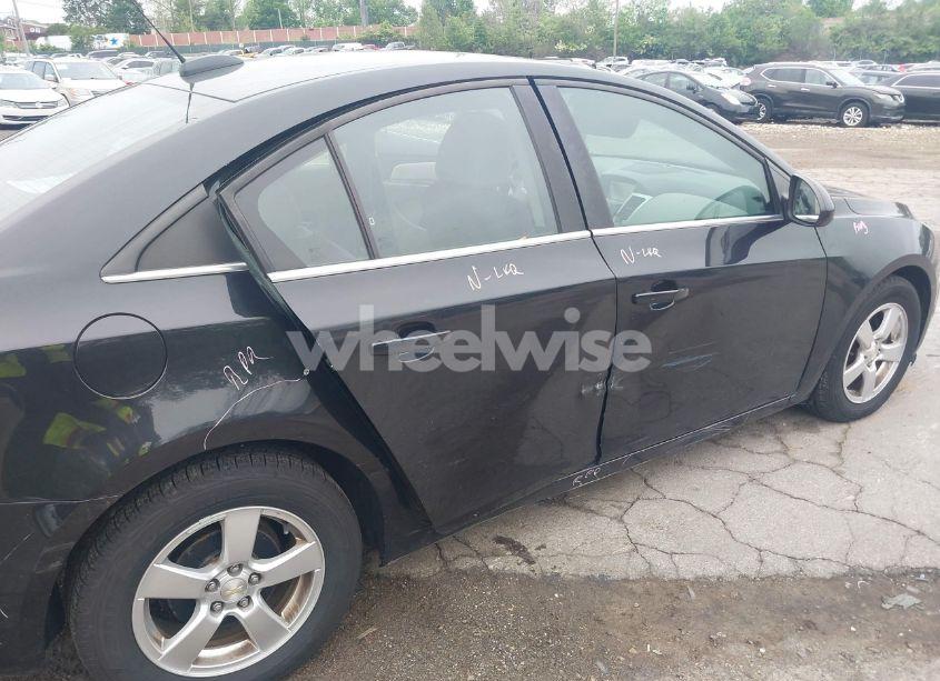 Photo 6 of 2016 Chevrolet Cruze LIMITED 1LT AUTO (VIN 1G1PE5SB5G7114811)