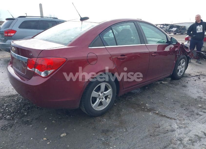Photo 4 of 2016 Chevrolet Cruze LIMITED 1LT AUTO (VIN 1G1PE5SB5G7132502)