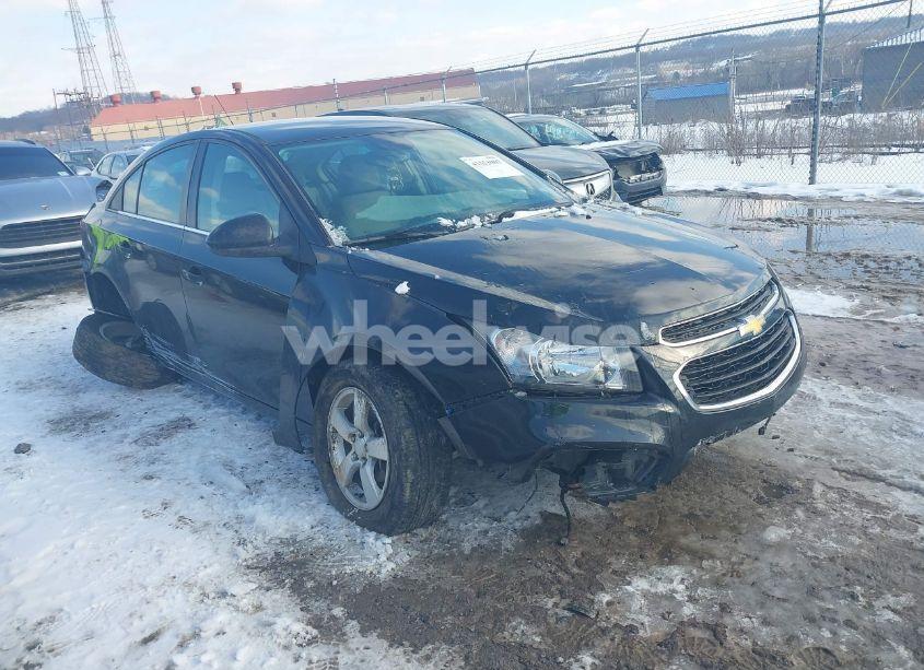 2016 Chevrolet Cruze LIMITED 1LT AUTO (VIN 1G1PE5SB5G7161742) main photo