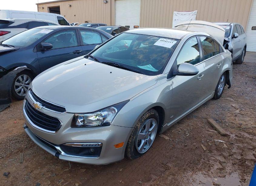 Photo 2 of 2016 Chevrolet Cruze LIMITED 1LT AUTO (VIN 1G1PE5SB5G7200717)