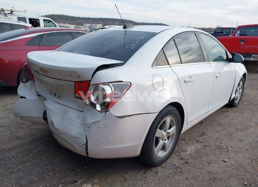 Photo 4 of 2016 Chevrolet Cruze LIMITED 1LT AUTO (VIN 1G1PE5SB5G7207117)
