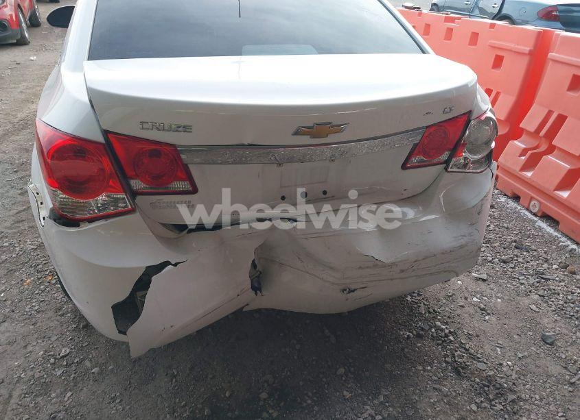 Photo 6 of 2016 Chevrolet Cruze LIMITED 1LT AUTO (VIN 1G1PE5SB5G7207117)