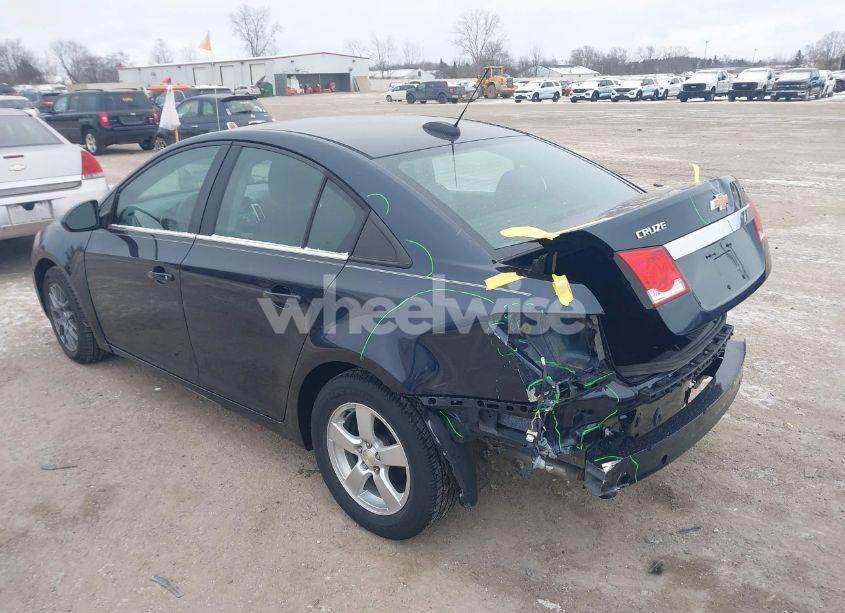 Photo 3 of 2016 Chevrolet Cruze LIMITED 1LT AUTO (VIN 1G1PE5SB5G7220210)