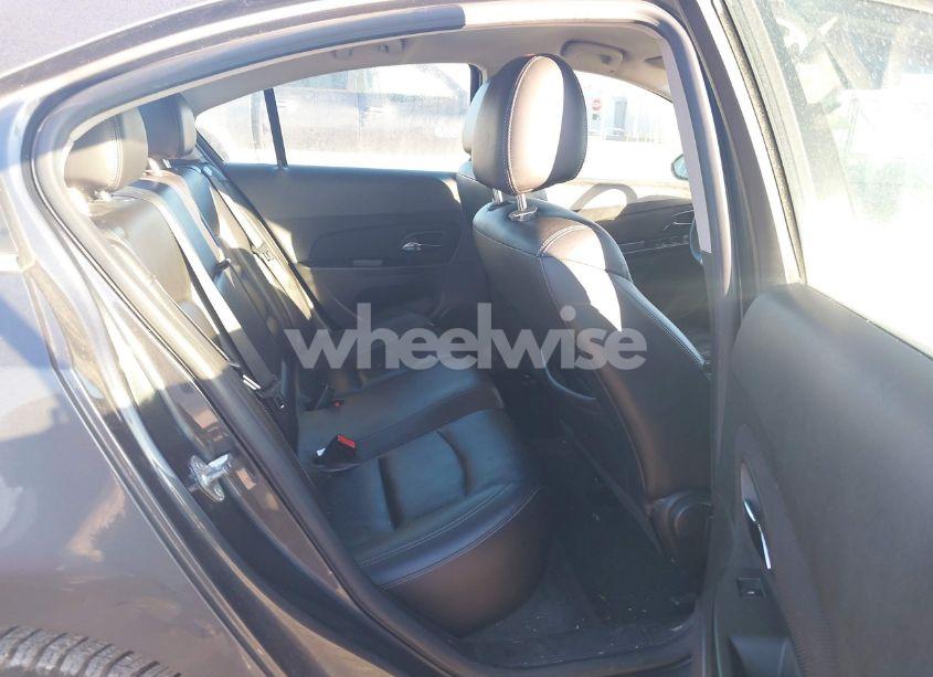 Photo 8 of 2013 Chevrolet Cruze 2LT AUTO (VIN 1G1PE5SB6D7118202)