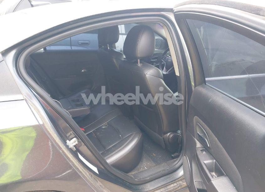 Photo 8 of 2013 Chevrolet Cruze 2LT AUTO (VIN 1G1PE5SB6D7130687)