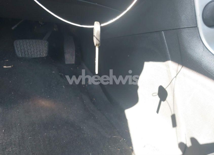 Photo 11 of 2013 Chevrolet Cruze 2LT AUTO (VIN 1G1PE5SB6D7132035)