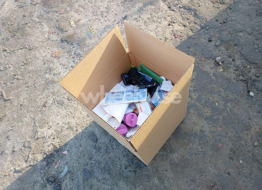 Photo 12 of 2013 Chevrolet Cruze 2LT AUTO (VIN 1G1PE5SB6D7132035)